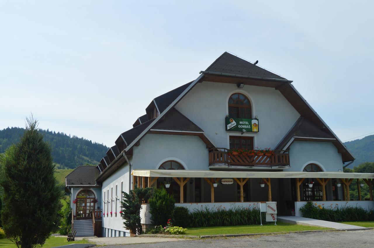 Motel Gombas エクステリア 写真